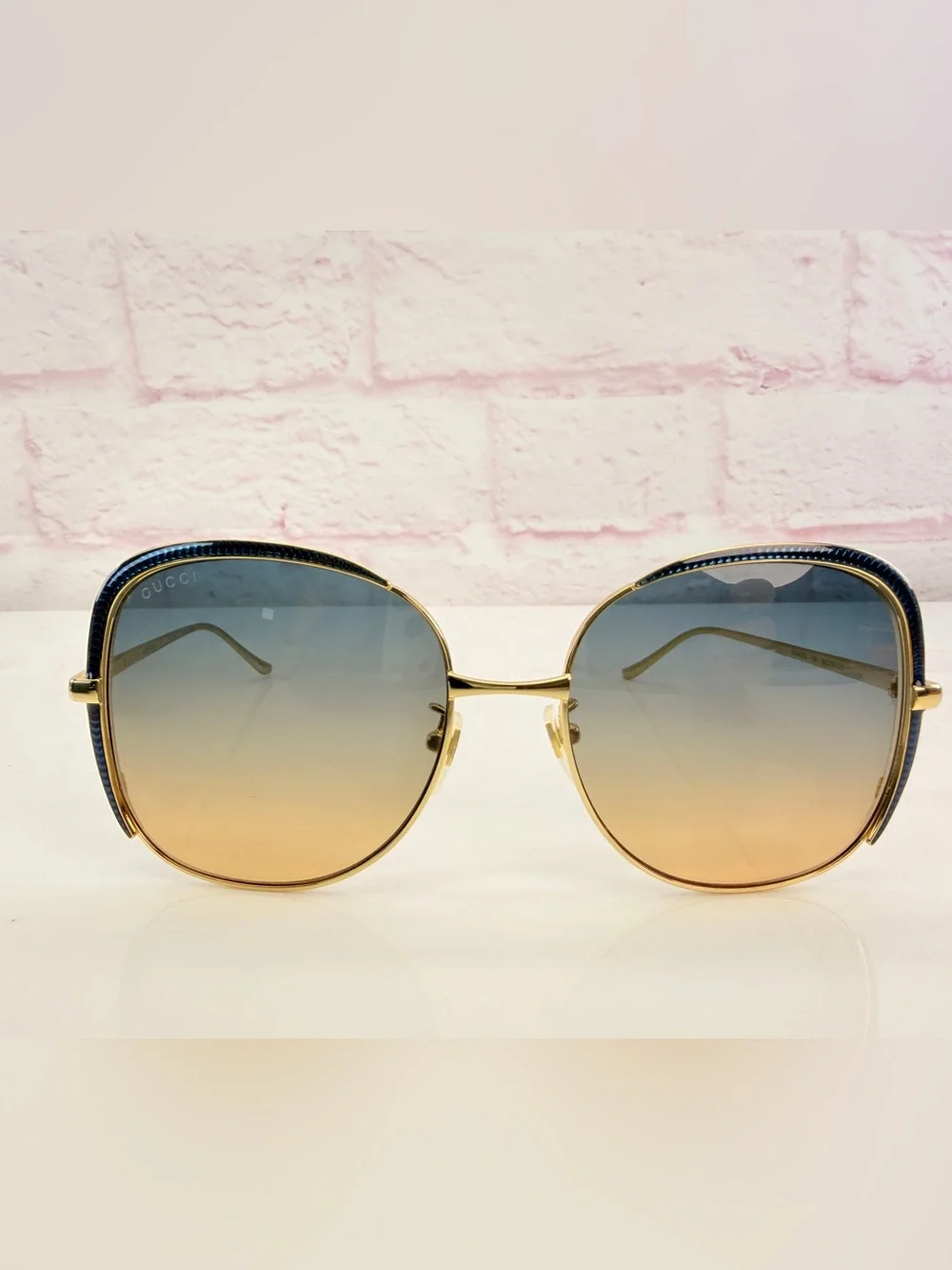 Gucci Oversized Gradient GG0400S Sunglasses New